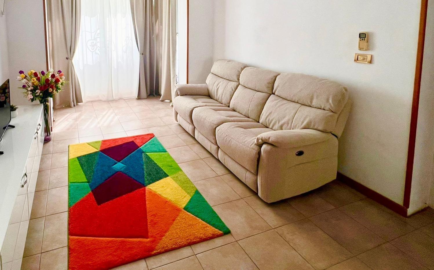 Urban Apartment - Slatina City Centre מראה חיצוני תמונה